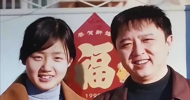 于谦，娶19岁女学生，不赚钱时靠老婆养，两个儿子归郭德纲管