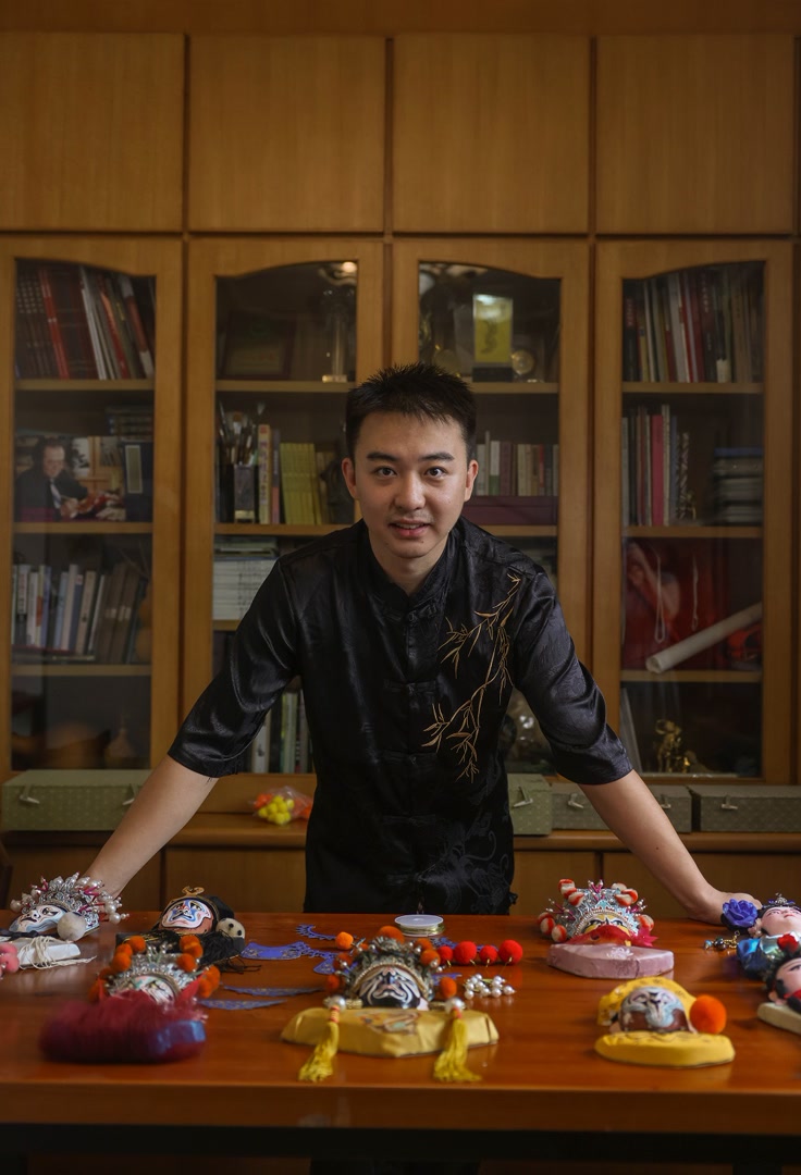 北京文化守护人丨杨宇辰：让京剧盔头进校园，打造孩子喜欢的非遗