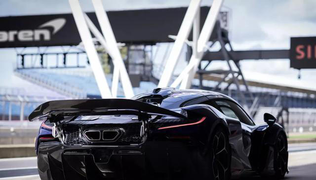 迈凯伦W1银石赛道测试细节：混动超跑的速度试炼