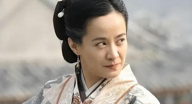 剧雪离婚后淡出荧屏，57岁独居真相令人感慨