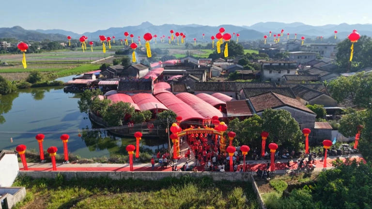 500姑嫂返乡回家，惠东梁化这个村国庆假期超热闹