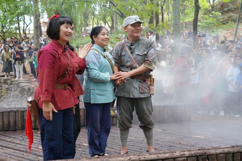 山东沂南：旅游市场火热 沉浸式体验受青睐