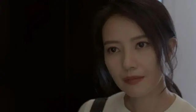 绝密较量：谢小曼暴露，杨光终于看清赵亚苧的真面目