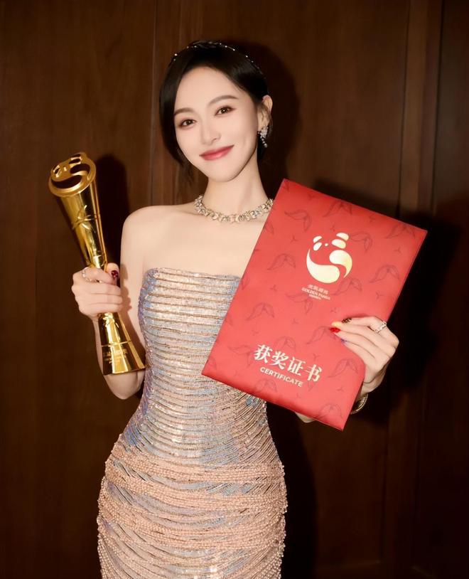 嘲讽陈道明忍了，八卦王家卫也忍了，但听秦雯吐槽游本昌真忍不了