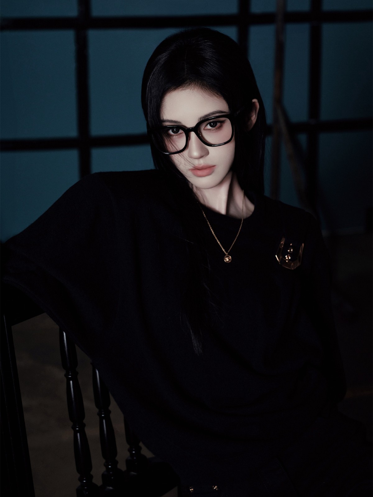 鞠婧祎公主切造型秒变御姐