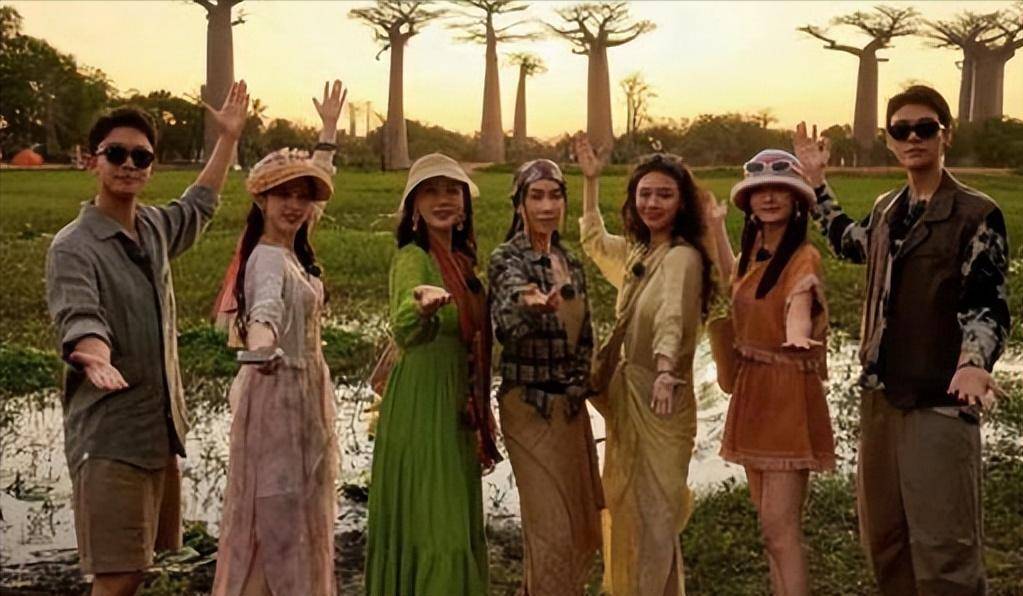 同胞“被刺”坑同胞？《花少7》埃及行遭狂嘲，前季嘉宾也被牵连