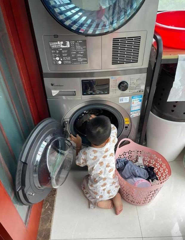 为什么年轻人都不用滚筒洗衣机了？听内行人说完，恍然大悟！