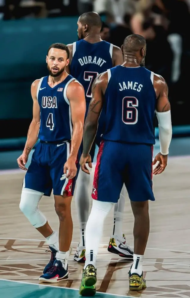 ESPN百大球星11-50名公布 詹杜库携手进前十！