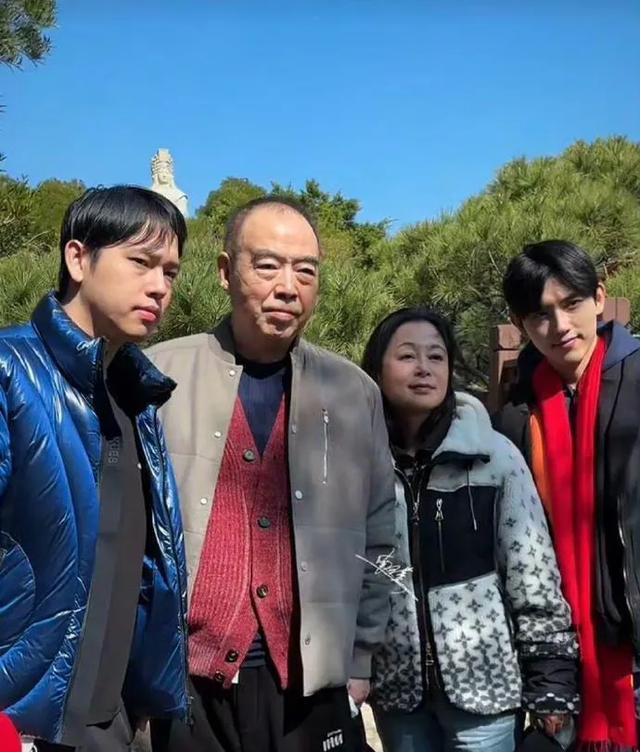 金靖说丑的基因更强，蒋勤勤两个儿子都不像她，陈飞宇也没遗传好