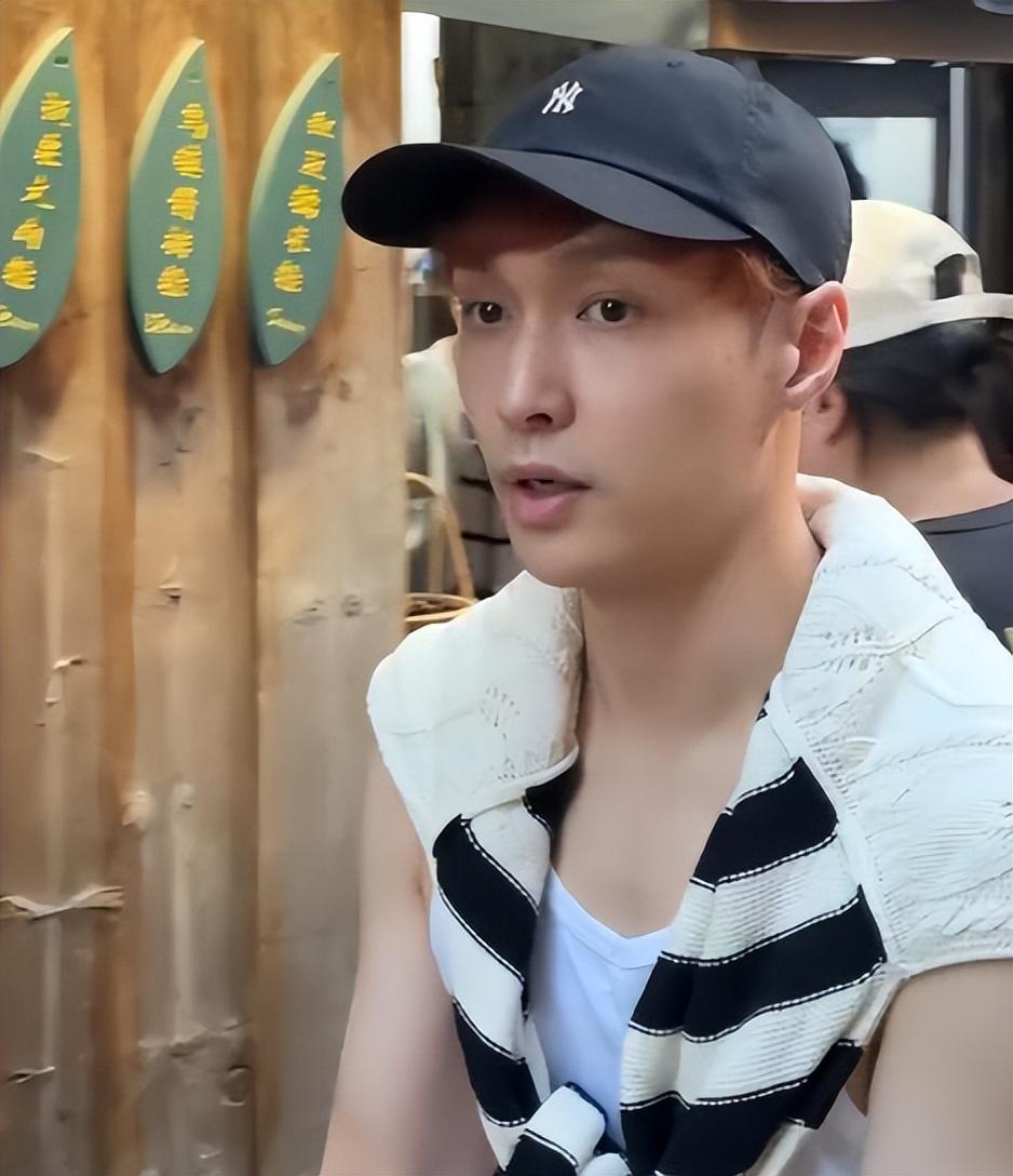 《向往的生活8》定档开播，网友：不该走的走了，该走的却留下了