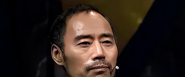 出道十多年后的旭日阳刚，一个早已年入百万，一个却只能在家种田