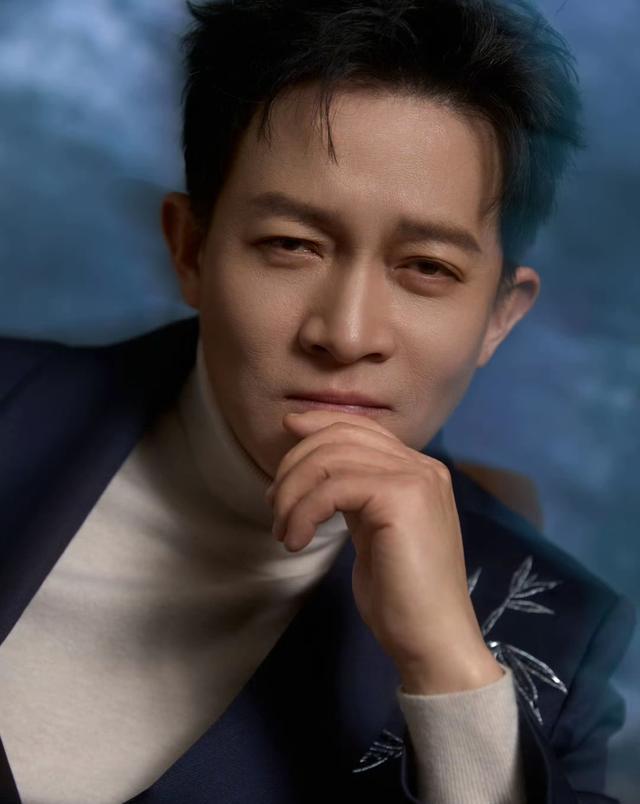 杨志刚：娶了小师妹，钱都在她手上，如今过得不错