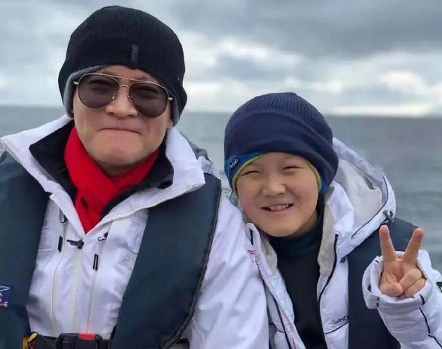 杨志刚：娶了小师妹，钱都在她手上，如今过得不错