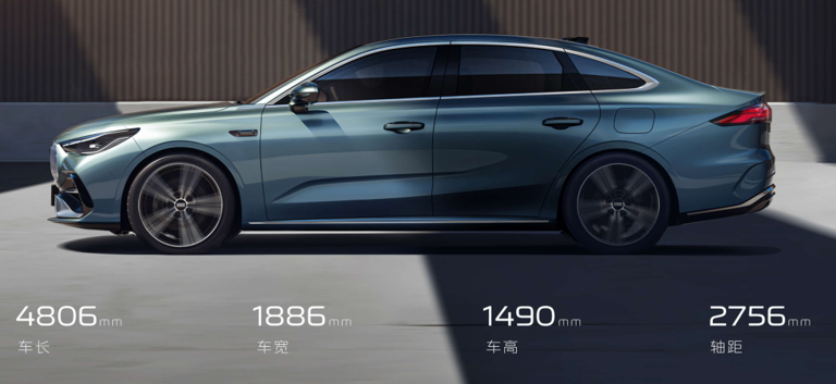 年轻人的第一辆「AMG」，吉利7.98万起的新车给我看麻了