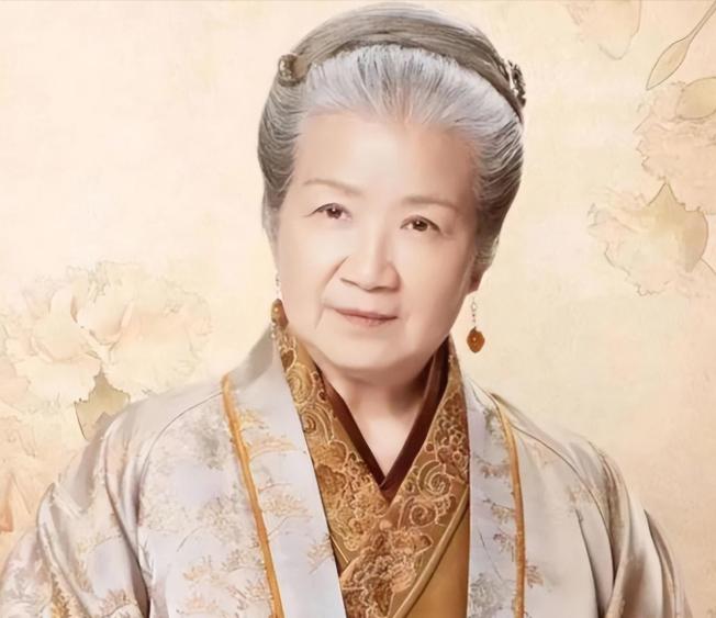 7亿重建大观园，孙俪拒演王熙凤！郑晓龙《红楼梦》最大危机曝光