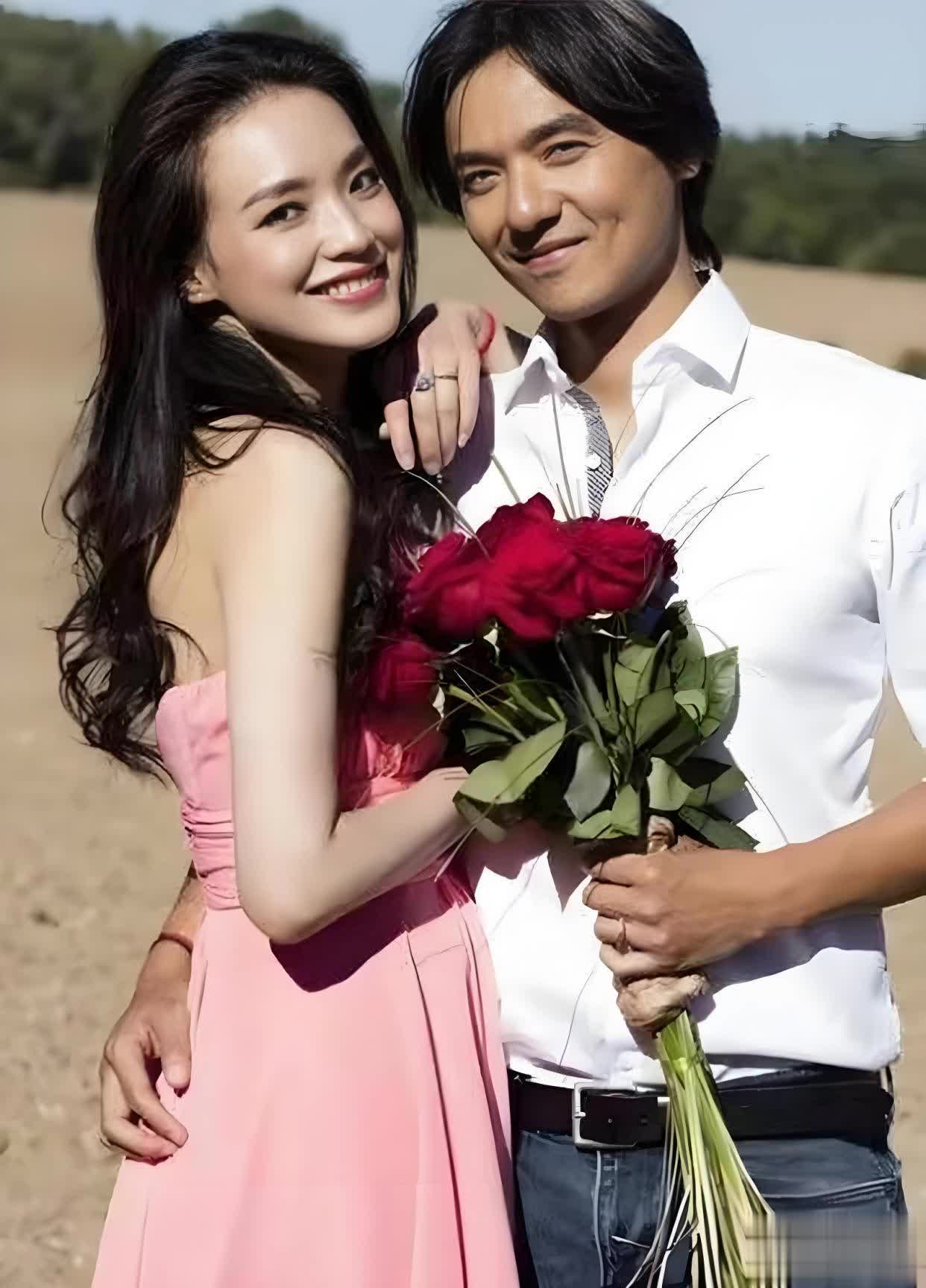 舒淇获最佳导演表白冯德伦：谢他娶了常不在家的自己