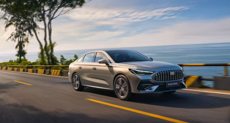 年轻人的第一辆「AMG」，吉利7.98万起的新车给我看麻了采购|汽车产业|汽车配件|机加工蚂蚁智酷企业交流社群中心