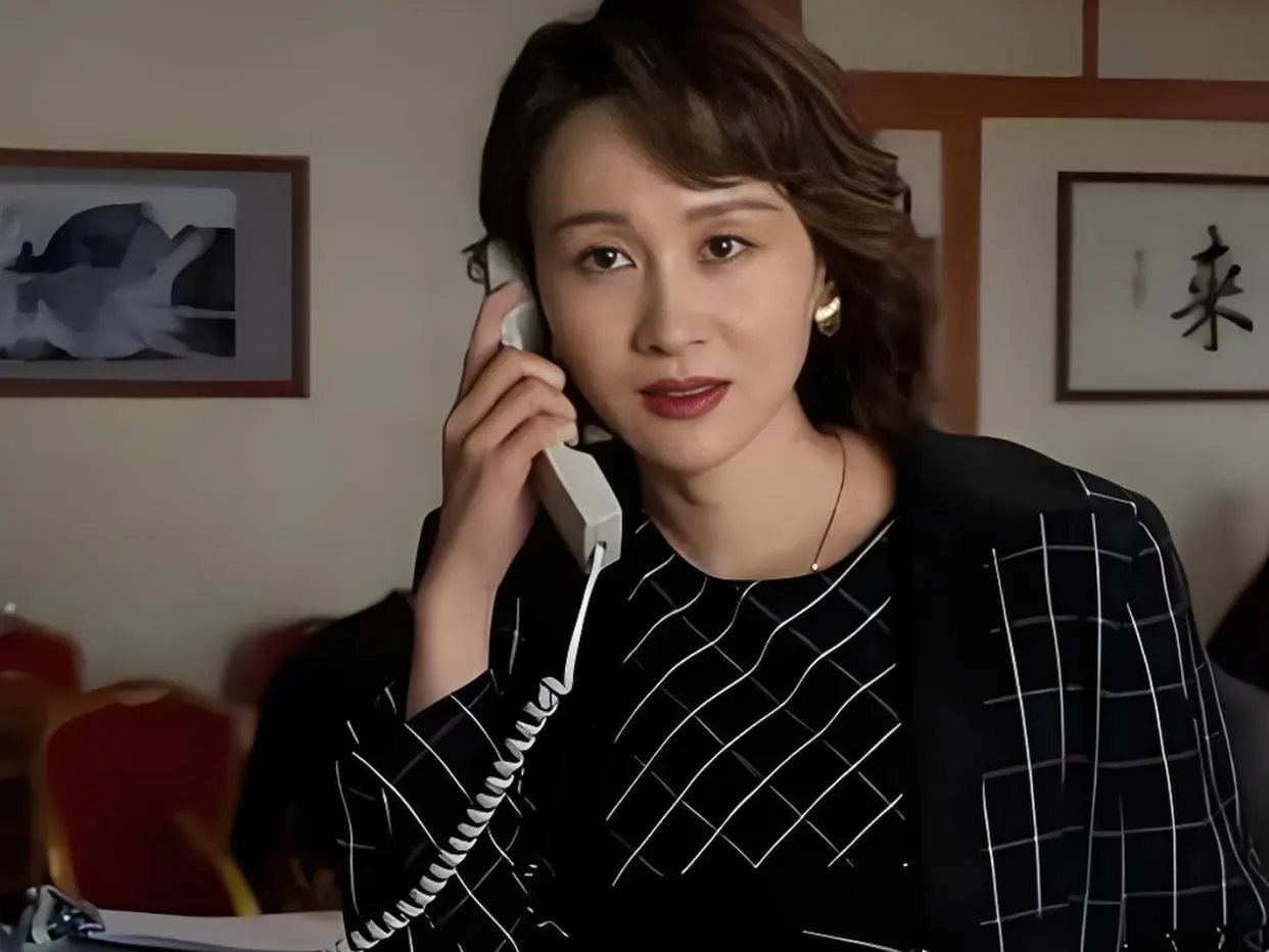 重温《大江大河3》才懂，为什么雷东宝会放弃冯欣欣和韦春红复婚