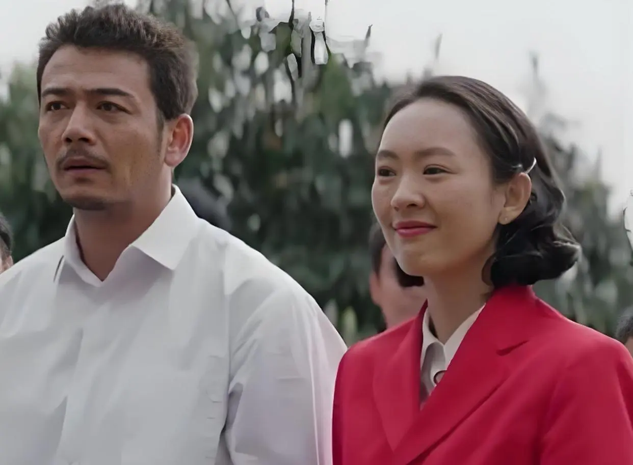 重温《大江大河3》才懂，为什么雷东宝会放弃冯欣欣和韦春红复婚