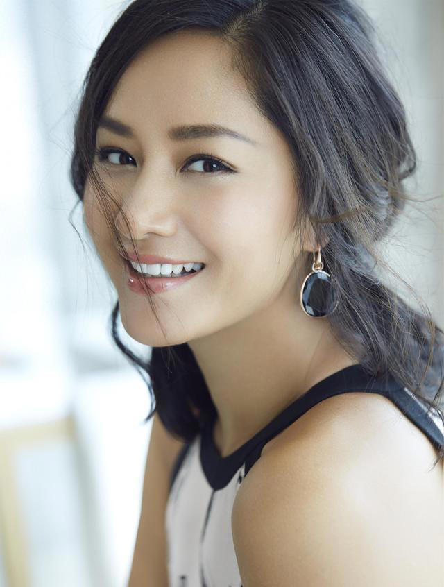 瞿颖没想到，30年被自己拒绝3次的胡兵，如今却给她这么大的回报