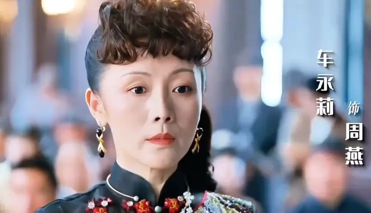《灼灼韶华》：周燕为何会疯掉？沦为乞丐后的衣衫，便是答案