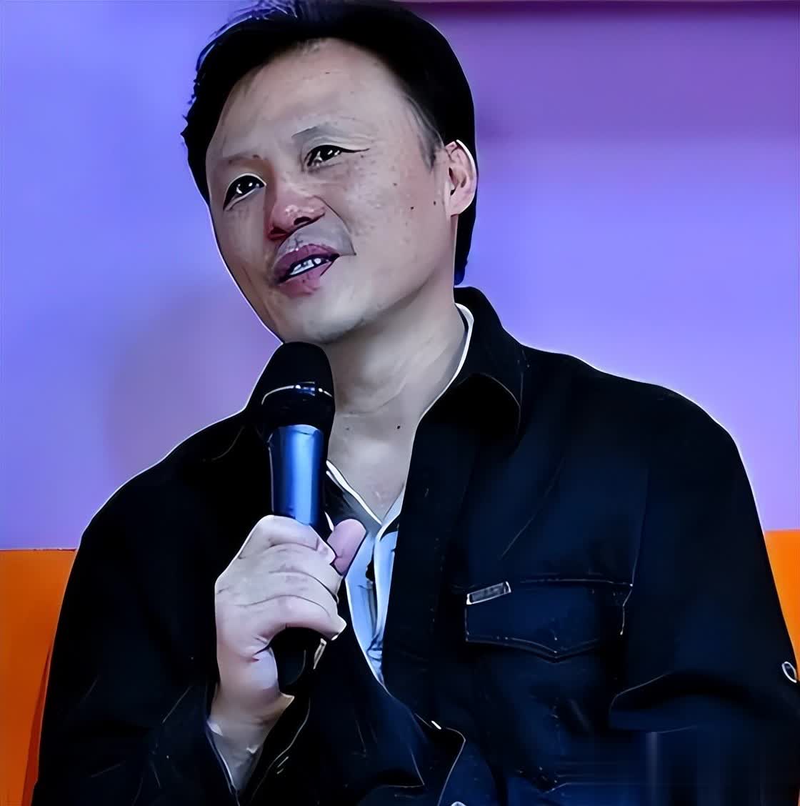 演完《生万物》又战国庆档《震耳欲聋》，66岁迟蓬期待值拉满