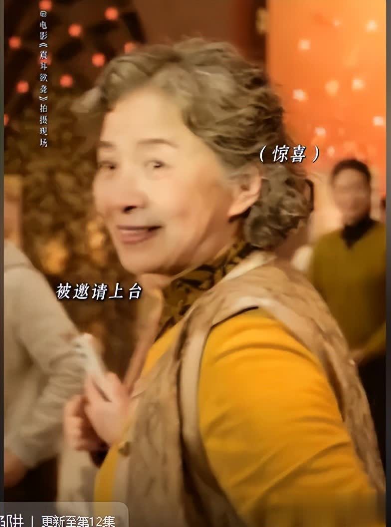 演完《生万物》又战国庆档《震耳欲聋》，66岁迟蓬期待值拉满