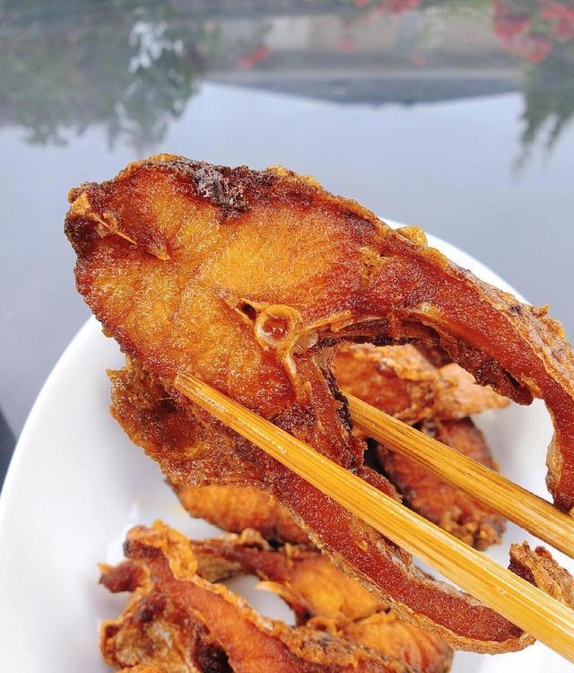 在上海饭店吃过一次，回家马上做了一大盘，太好吃了！