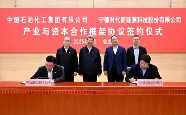 不止3分钟换电：蔚来与宁德时代，正在谋划一张万亿储能网