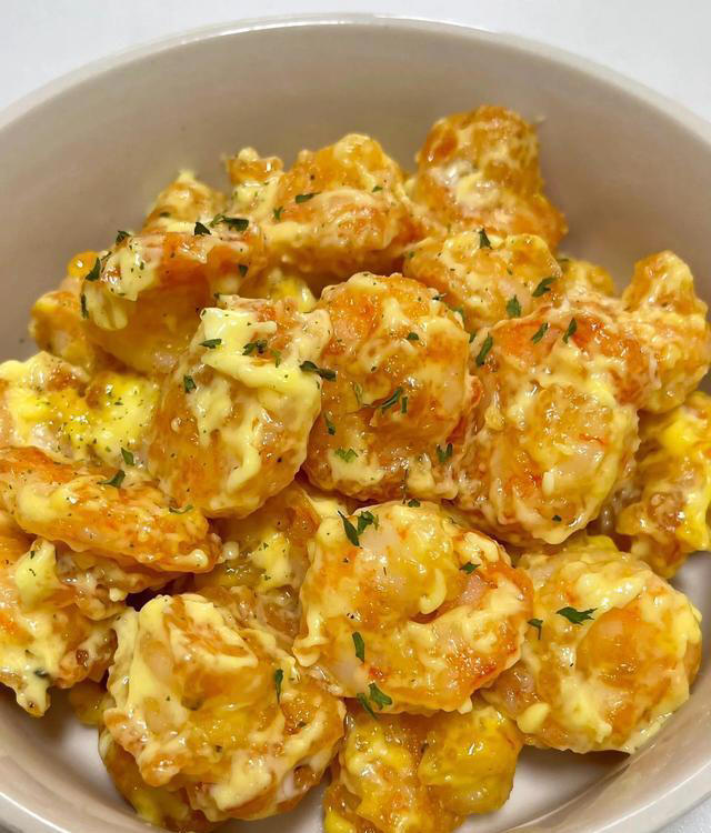 在亲戚家吃过一次，一口就爱上了，巨巨好吃！