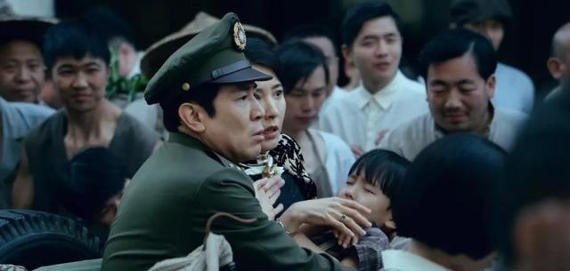 只涨年龄不涨演技！曾艳压梅婷的她，成央视《沉默的荣耀》戏混子