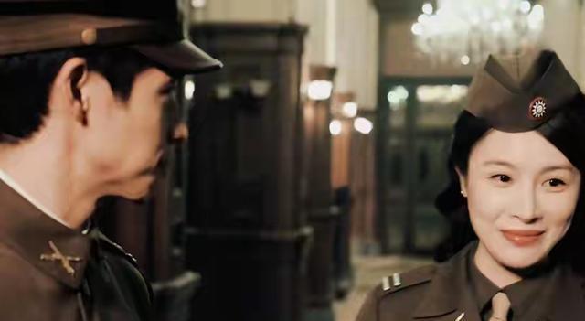 她明明比吴越漂亮，也比曾黎年轻，偏偏于和伟两次都没带动她