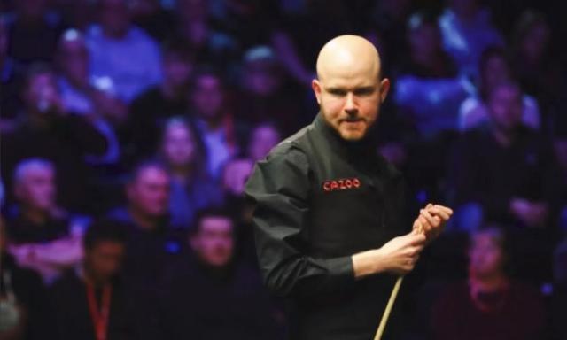 今日！22岁中国金花决战英格兰老将，斯诺克性别壁垒能否再次冲破