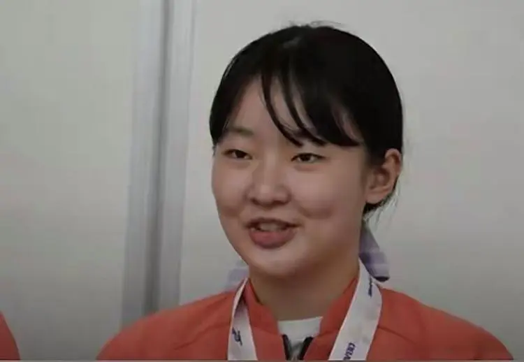 张本智和不服气喊话要复仇国乒！没想到他妹妹这样评价孙颖莎