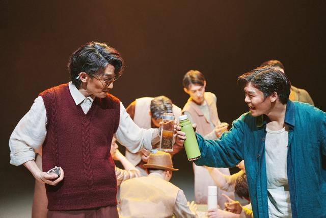 ��ɽ��|26֧�������̻��ճ����ڶ�ʮ��Ⱥ�ǽ��赸�������տ�Ļ