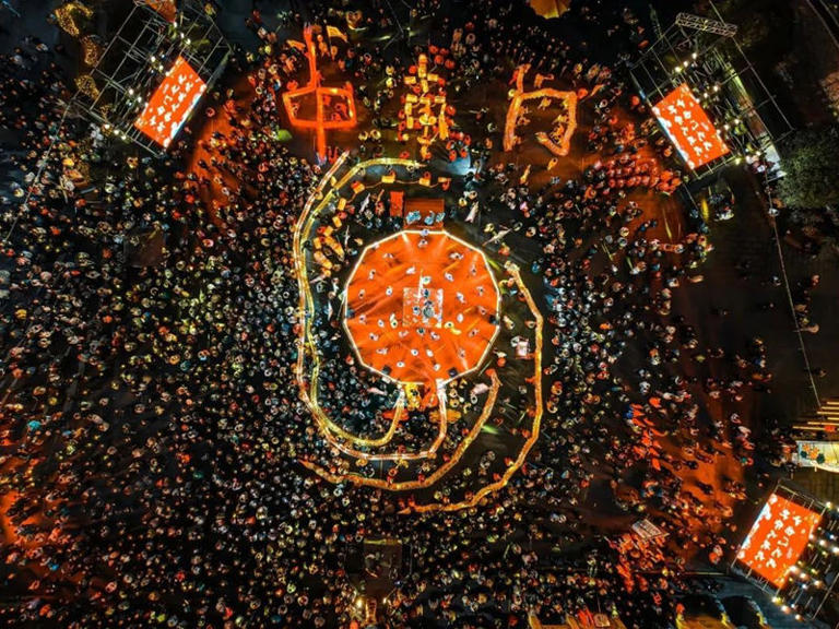 指尖生花融古今 贵州铜仁非遗焕新生。