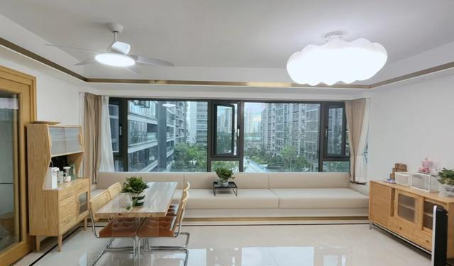 住久了才发现，飘窗才是家里的“宝藏空间”！别再乱砸了