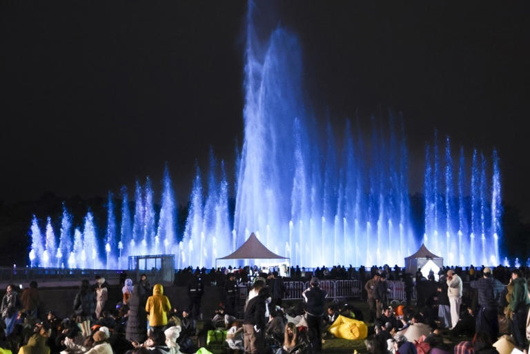 北京朝阳国际灯光消费季奥园片区成“不夜新地标”