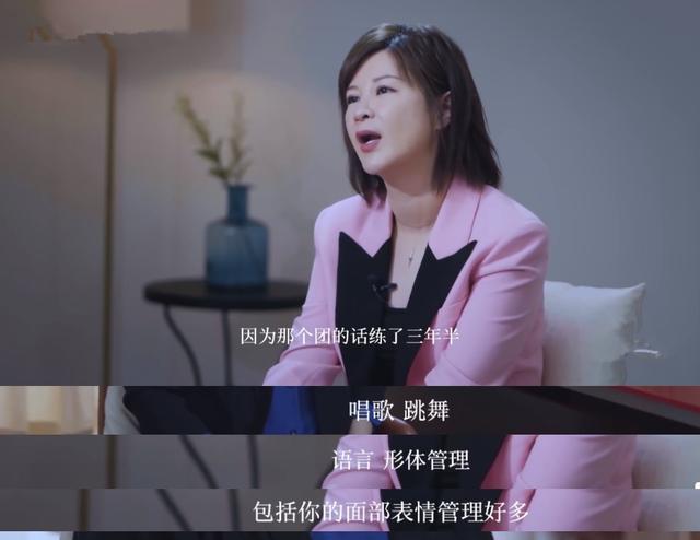 杜华给10岁女儿庆生，小叮当脸型圆润有婴儿肥，和儿子赵小果一样