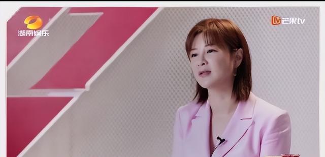 杜华给10岁女儿庆生，小叮当脸型圆润有婴儿肥，和儿子赵小果一样