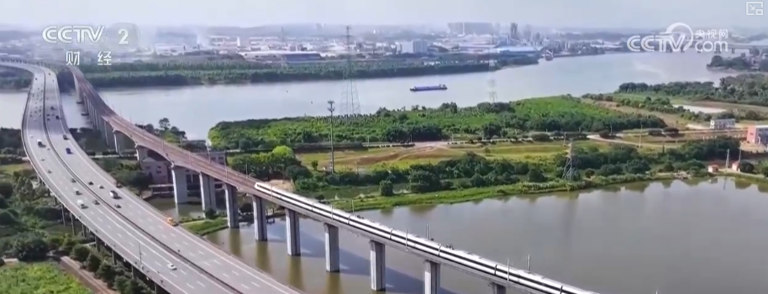 从“线”到“网”跃升！保民生促发展 粤港澳大湾区交通网越织越密
