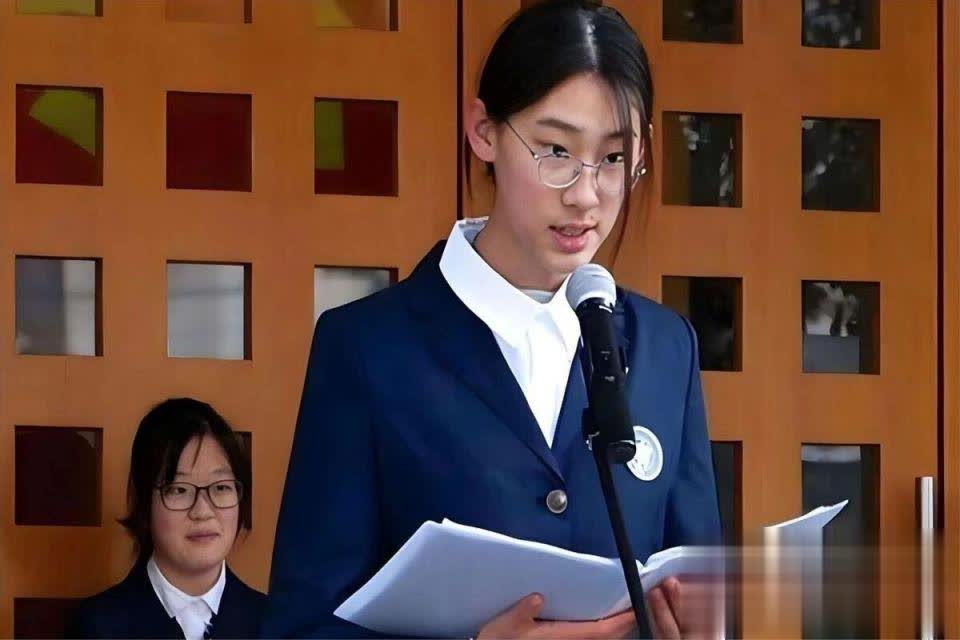 “消失”多年清华才女武亦姝再入公众视线，证实董卿当年没说错