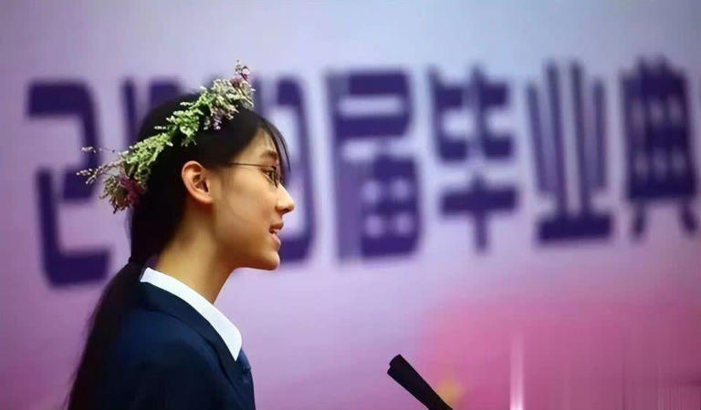 “消失”多年清华才女武亦姝再入公众视线，证实董卿当年没说错