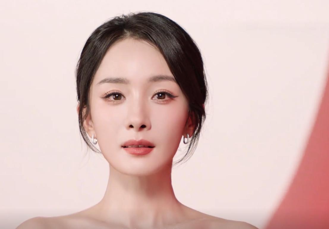 与刘恺威离婚7年后，杨幂再传喜讯，活成他高攀不起的模样