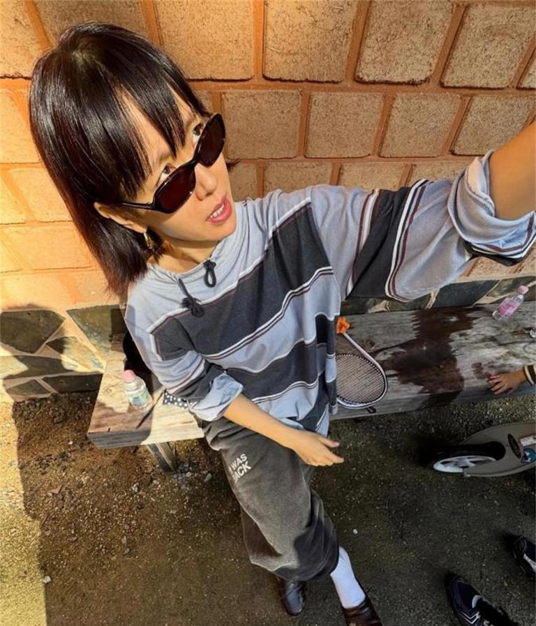 孙艺珍宣传期大方分享家庭生活，爆料和玄彬相处越来越幼稚