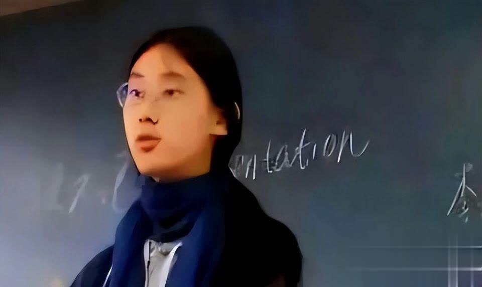 “消失”多年清华才女武亦姝再入公众视线，证实董卿当年没说错