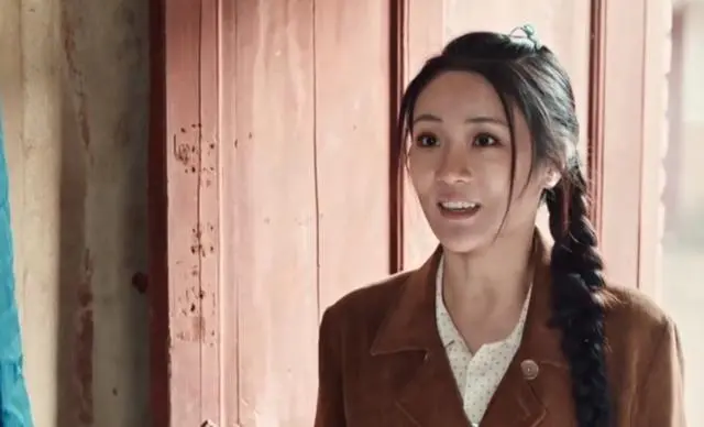 才播1集，收视率破3，央视押对宝了，终于有让我熬夜追的年代剧