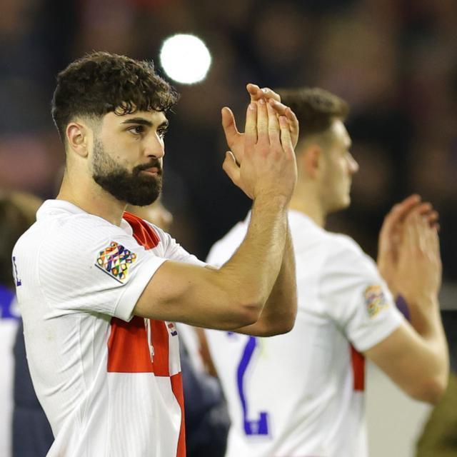 门神力挽狂澜，克罗地亚0-0逼平捷克，莫德里奇剑指第五次世界杯