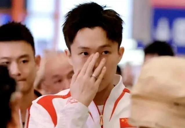 八年默契无人敌，王楚钦孙颖莎夺冠，背后付出有多苦？