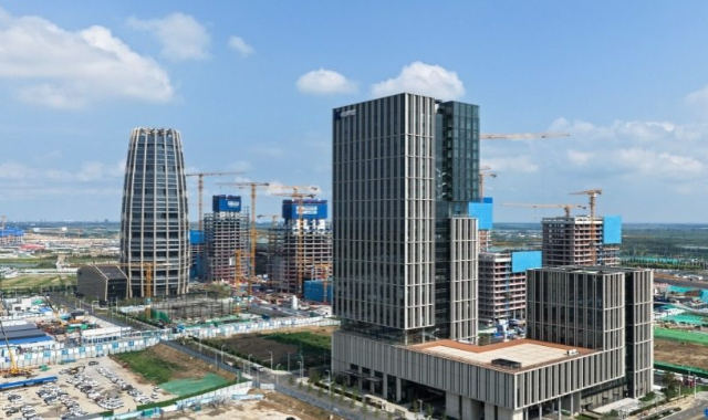 首批疏解央企中国华能、中国中化正式迁驻雄安